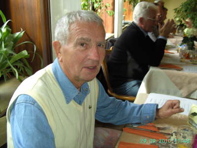 Mittwoch, 29.09.10. Treffen im Eikamper Hof. 36 Kollegen und 4 Geburtstagsrunden.