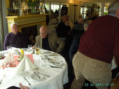 Mittwoch, 23.02.2011. Treffen mit 46 Kollegen im Hallerhof.