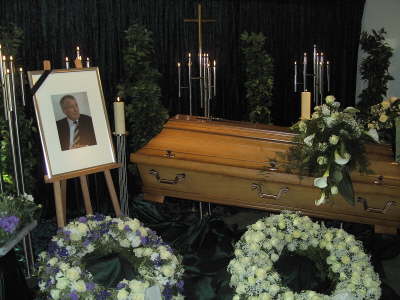 Donnerstag, 20.08.09. Beerdigung von Manfred Seemann auf dem Freidhof Am Heidstamm in Kln-Lvenich.