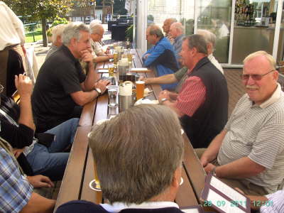 Mittwoch, 28.09.11. Treffen im Hallerhof mit 39 Kollegen