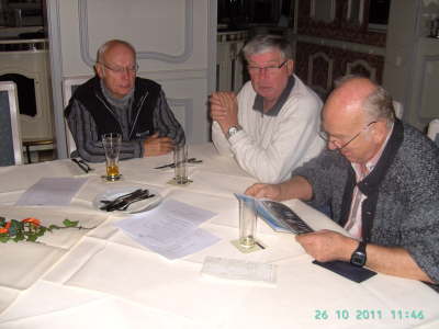 Mittwoch, 26.10.2011. 40 Kollegen trafen sich im"Haus Pohle".
