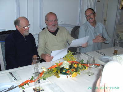 Mittwoch, 26.10.2011. 40 Kollegen trafen sich im"Haus Pohle".