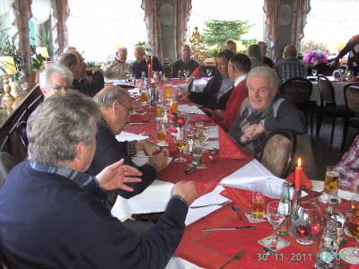 Mittwoch, 30.11.2011. 43 Kollegen trafen sich im "Hffer Hof".