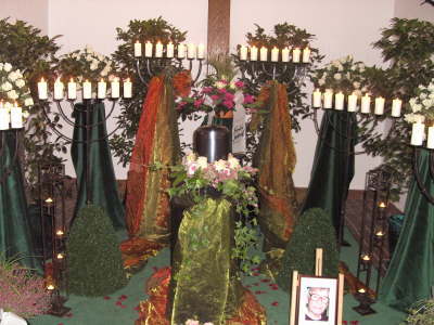 Donnerstag, 25.09.08. Beerdigung von Ferdinand Lhers auf dem Immenkeppeler Friedhof.