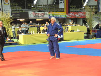 Freitag, 16.11.07. Europameisterschaften der Veteranen in Sindelfingen.