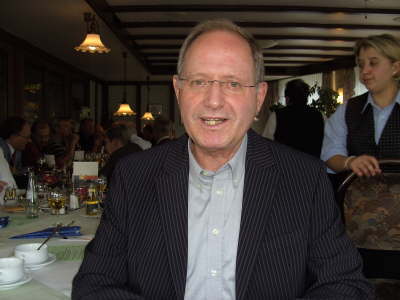 Mittwoch, 27.06.07. 44 Kollegen und 1 Kollegin trafen sich im "Hffer Hof"