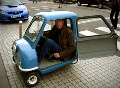 Das kleinste Auto der Welt PEEL P50. Antrieb durch E-Motor.
